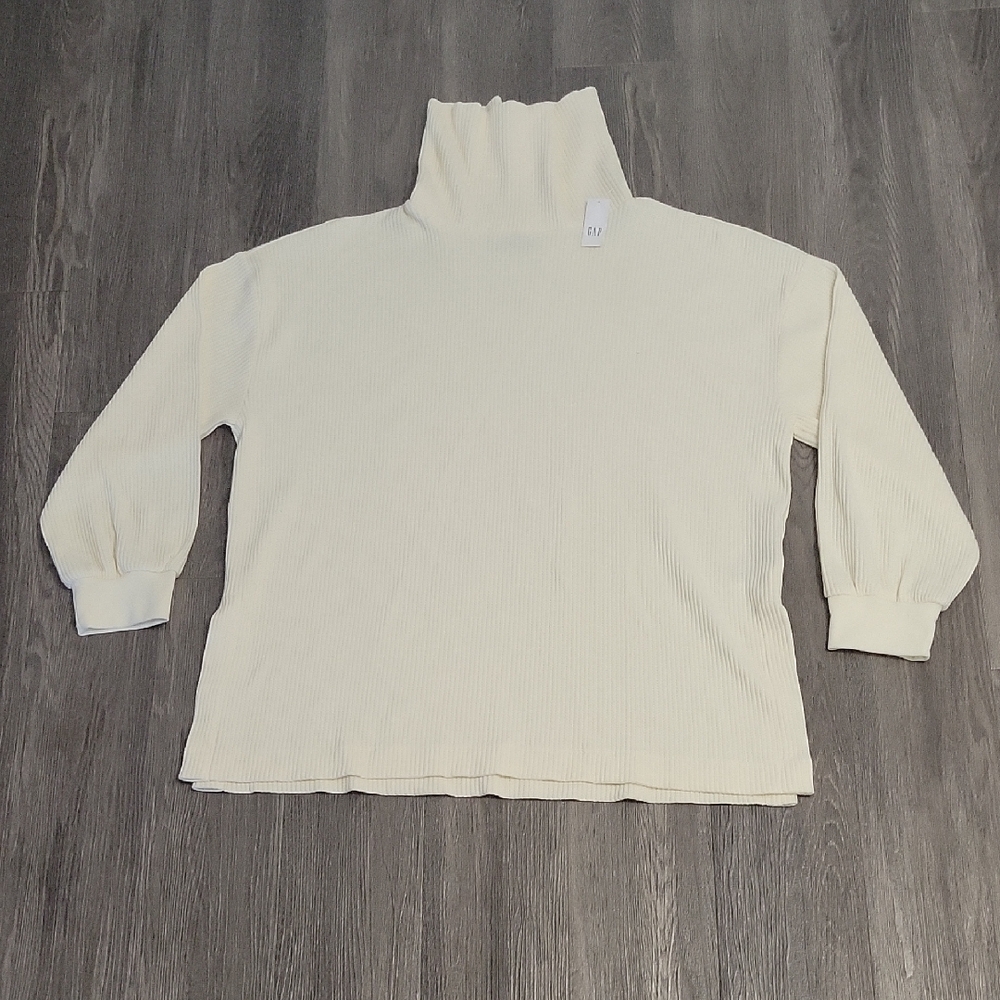 GAP Cream Knit Sweater